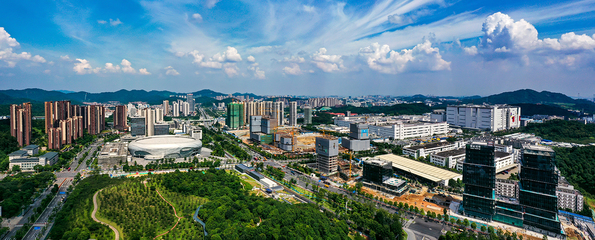 廣州開發(fā)區(qū)35年 一個(gè)國家級開發(fā)區(qū)的發(fā)展樣本