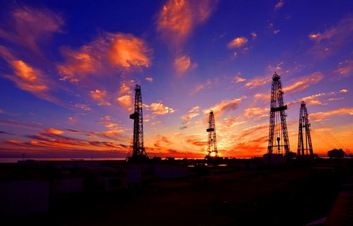 勝利油田風(fēng)光 開發(fā)與自然交融的壯麗畫卷